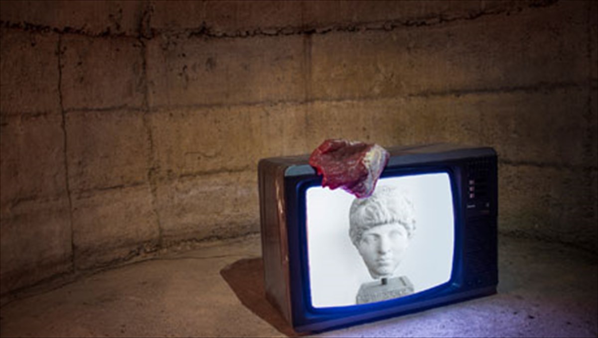 ispaniki-parembasi-sto-ktima-merkouri