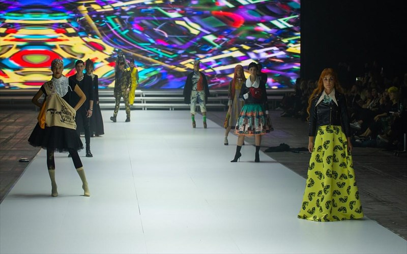 haute-couture-epi-skinis