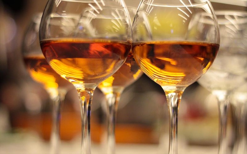 portokali-krasia-apolausi-i-moda-moda