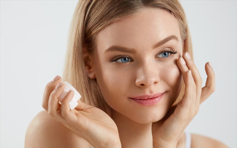 odigos-omorfias-gia-tis-duskoles-meres-tou-emminou-kuklou