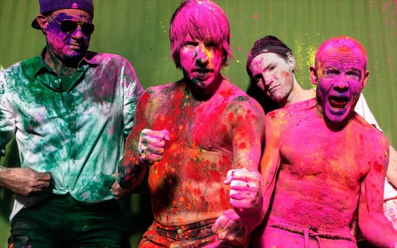 erxontai-oi-red-hot-chili-peppers