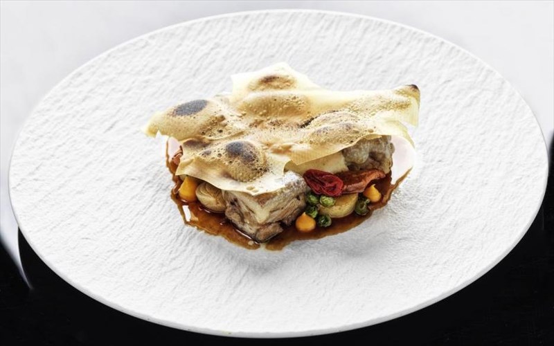 ta-taste-dining-experiences-sunexizontai-sto-sense