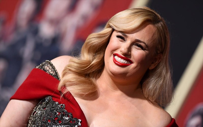 rebel-wilson-den-exo-methusei-pote