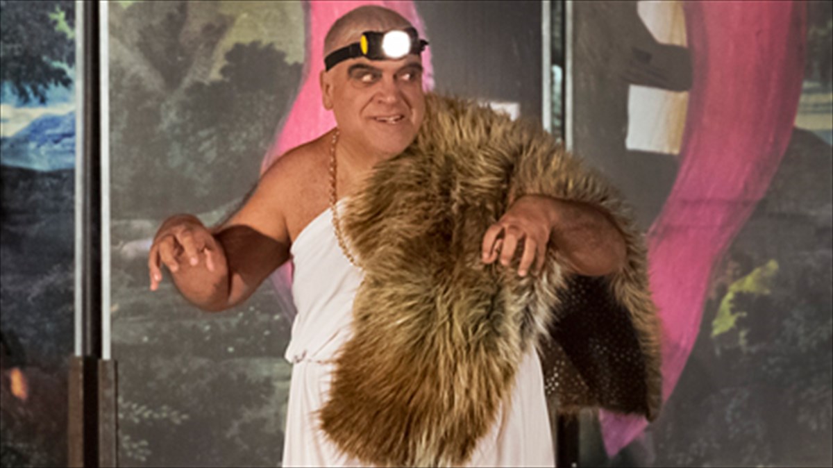 dimitris-piatas-blepo-to-fos-tou-trainou-pou-erxetai-na-mas-patisei