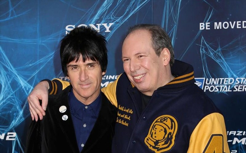 Johnny-marr-kai-hans-zimmer-tha-grapsoun-ti-mousiki-tou-no-time-to-die