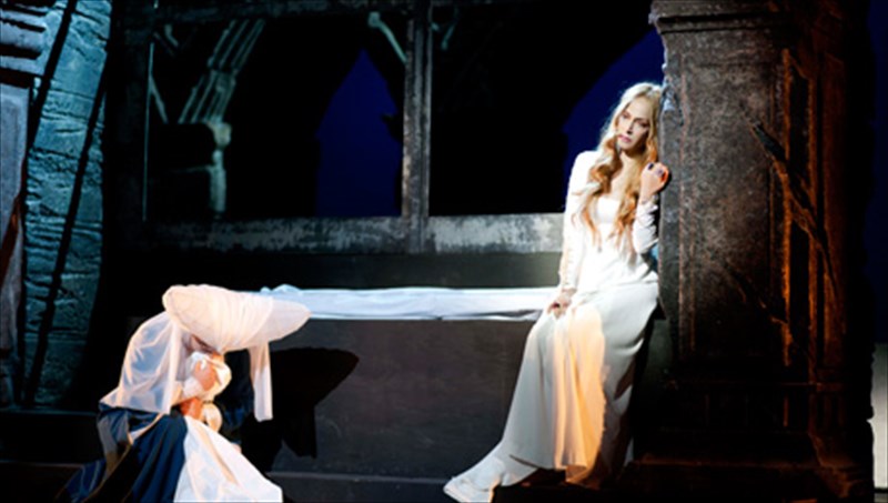 daimones-neos-kuklos-parastaseon-to-fthinoporo