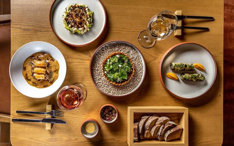 sto-stories-urban-bistronomy-oi-istories-exoun-elliniki-geusi