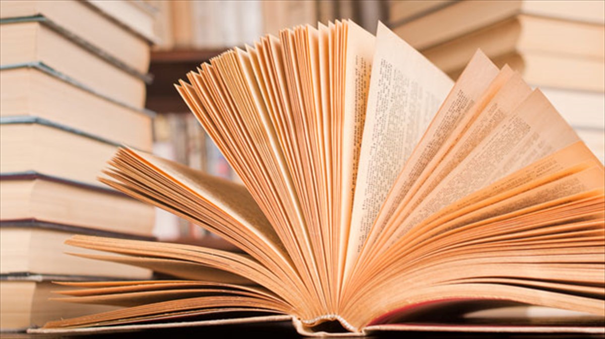 ekthesi-bibliou-sto-idruma-eugenidou