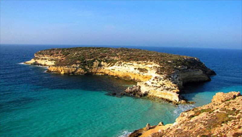 gnoriste-tis-eksotikes-omorfies-tis-geitonikis-italias