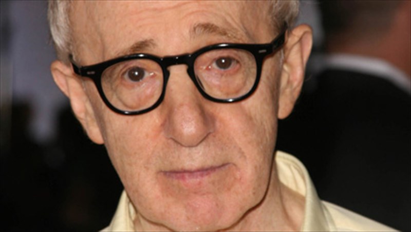 woody-allen-brike-kinimatografiko-erasti-stin-saron-stooun
