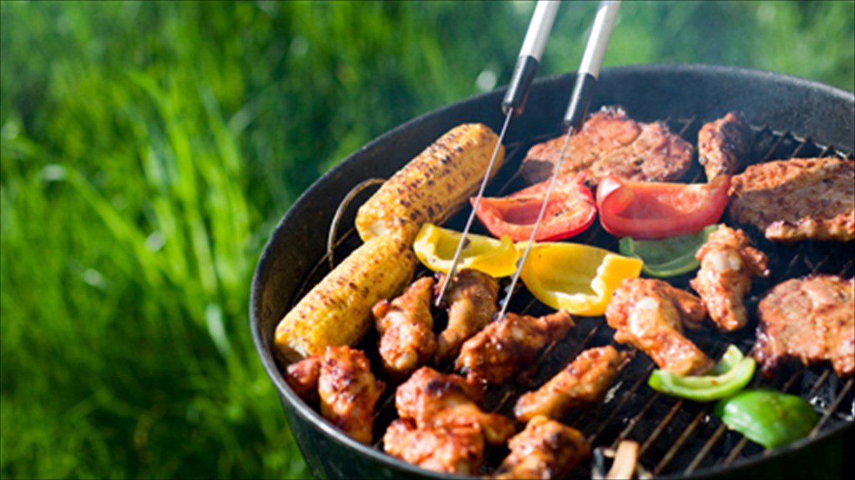 bbq-xrisimes-sumboules-gia-na-min-sas-arrostisei