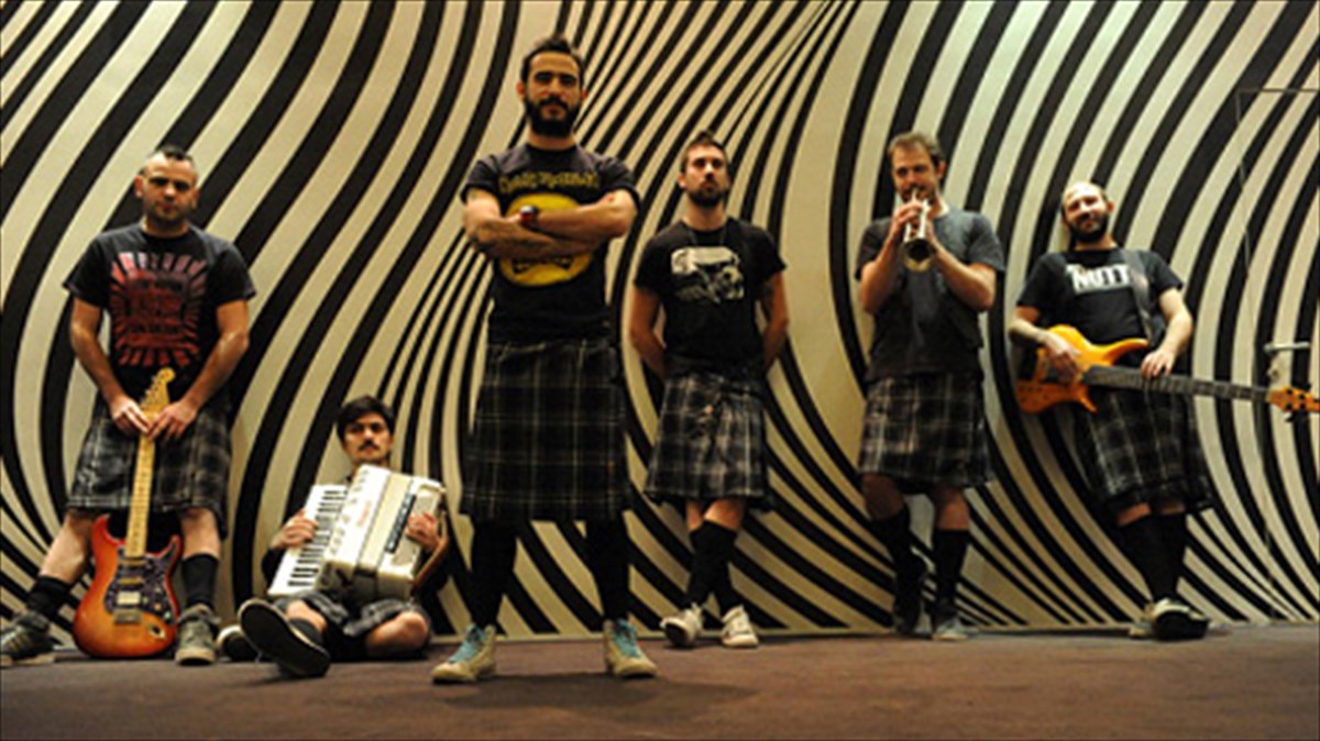 full-moon-party-me-tous-koza-mostra