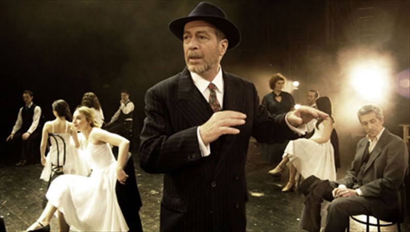 mikis-theodorakis-poios-ti-zoi-mou-prolabete-tis-teleutaies-parastaseis-stin-athina