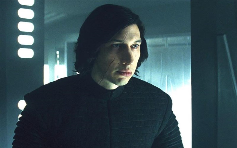 o-adam-driver-esose-ta-genethlia-tou-oxtaxronou-giou-tou-ben-affleck