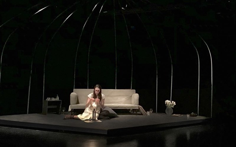 o-gualinos-kosmos-tou-thodori-gkoni-kanei-premiera