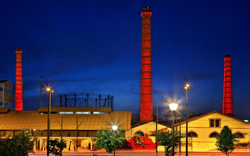 i-texnopoli-mas-kalei-se-ena-taksidi-politismou-meso-diadiktuou