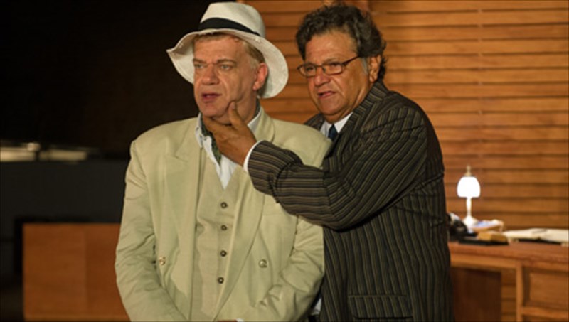 o-giorgos-partsalakis-se-neo-kuklo-parastaseon