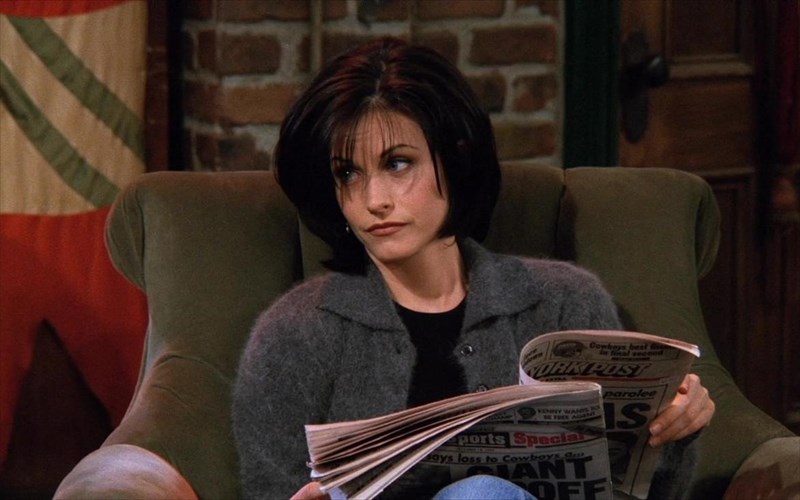courteney-cox-den-thumamai-sxedon-tipota-apo-ta-filarakia