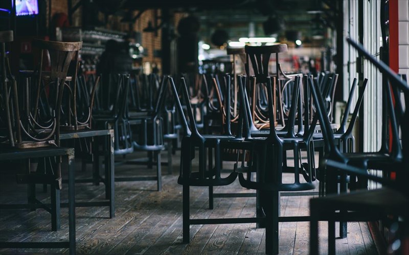 pos-tha-epireasei-tin-estiasi-o-koronoios-koronoios