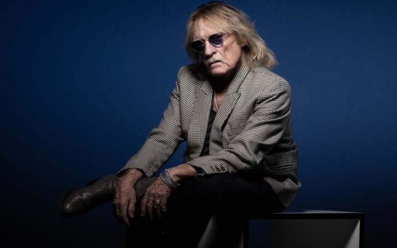 pethane-o-diasimos-gallos-tragoudistis-christophe-diasimos-gallos-tragoudistis-christophe