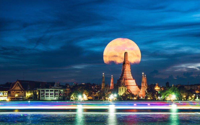 astronomika-thaumata-ap-olo-ton-kosmo-pou-fainontai-me-gumno-mati