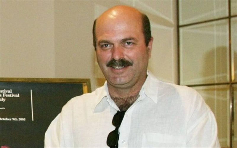 pethane-o-skinothetis-giannis-karaxisaridis-skinothetis-giannis-karaxisaridis