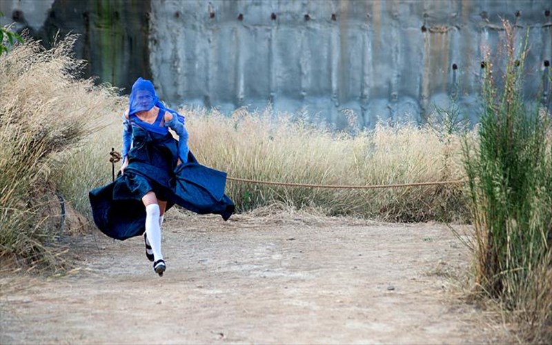 to-insenso-se-skinothesia-mixail-marmarinou-online-apo-to-festibal-athinon