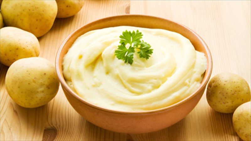 pos-na-ftiaksete-ton-teleio-poure-patatas