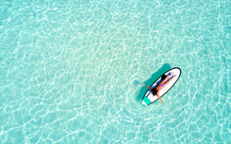 giati-auto-to-kalokairi-prepei-na-peite-oxi-se-mia-brazilian-apotrixosi