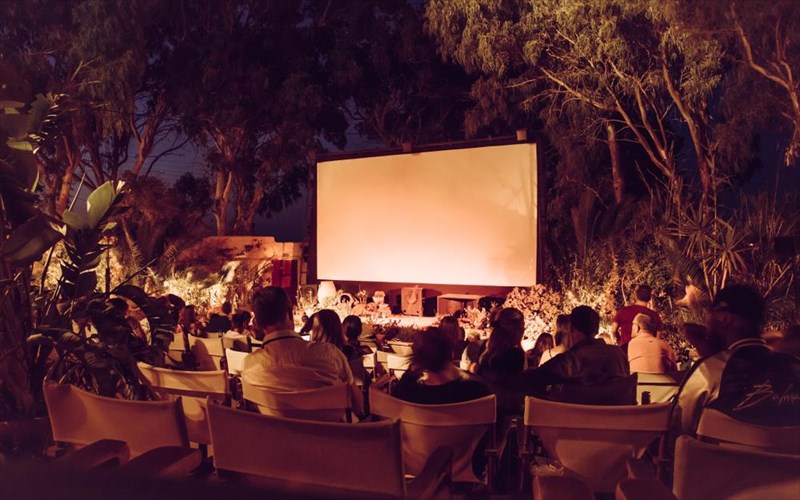 me-poies-nees-tainies-tha-mas-upodextoun-oi-therinoi-kinimatografoi