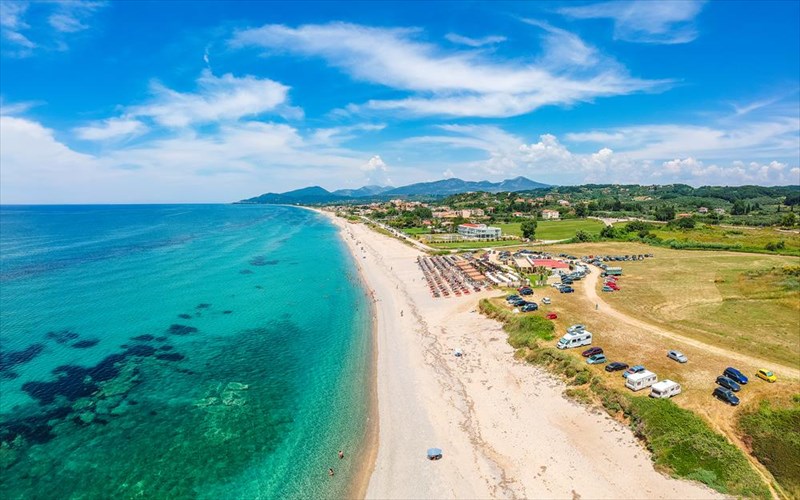 duo-ellinikes-paralies-anamesa-stis-10-pio-asfaleis-stin-europi