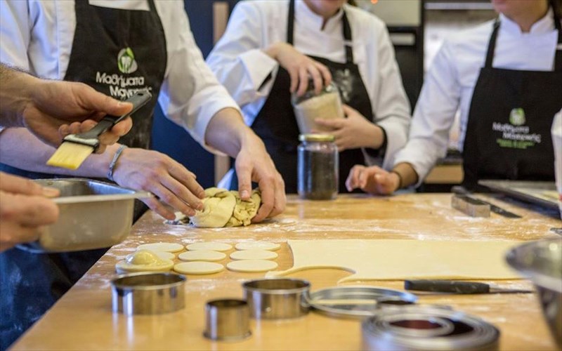 live-cooking-kai-qkaia-apo-ta-mathimata-mageirikis