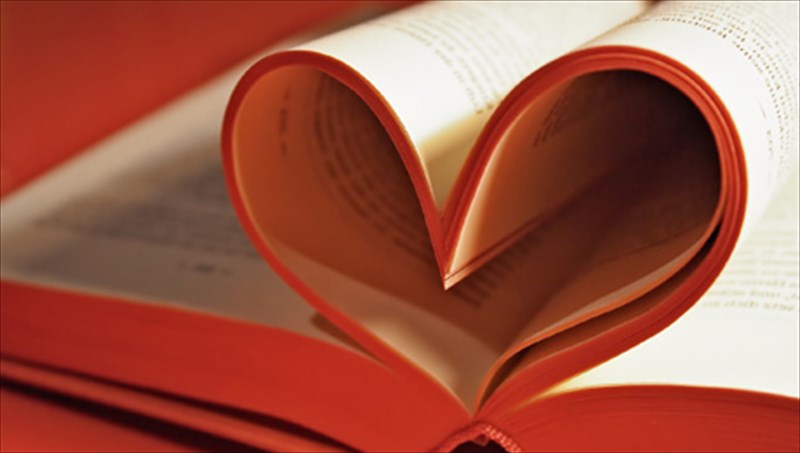 oi-bibliofagoi-dinoun-rantebou-ston-iano