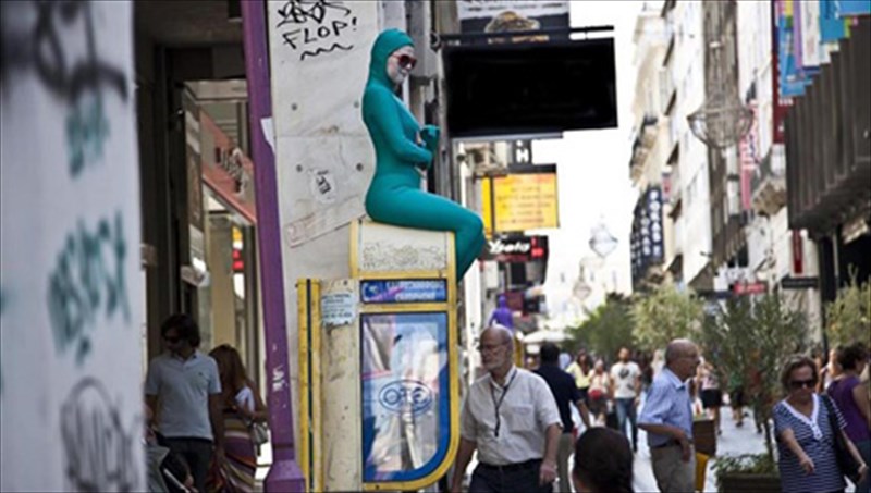 dimosia-ektetheimeno-diethnes-festibal-theatrou-dromou