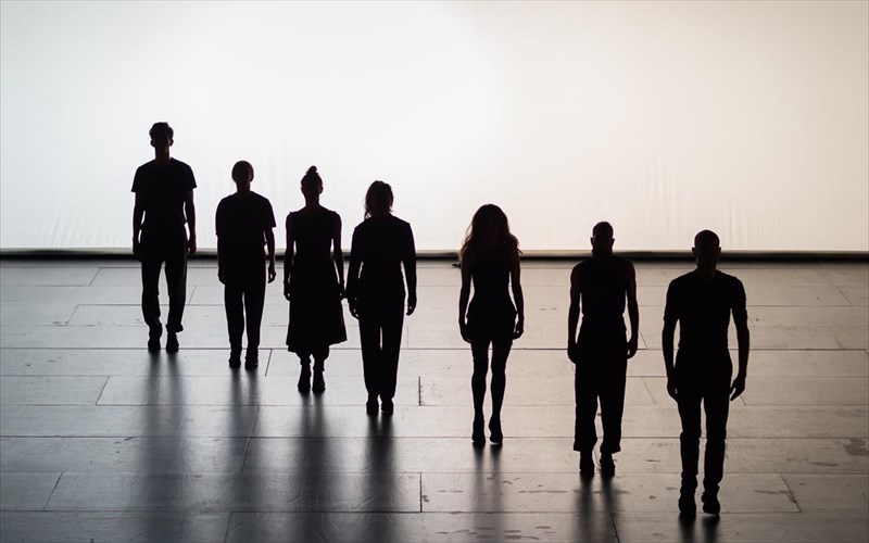 psifiako-kanali-idrumatos-onasi-anonumo-tis-tzeni-arguriou-kai-oti-neo-erxetai