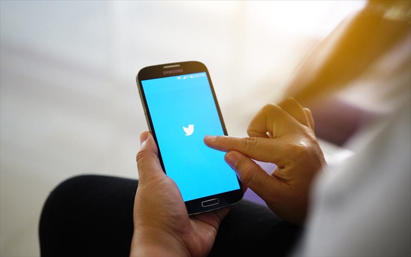 i-19i-iouniou-argia-sto-eksis-gia-to-twitter