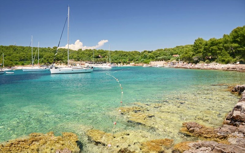 panemorfa-europaika-nisia-pou-isos-na-min-exete-akousei