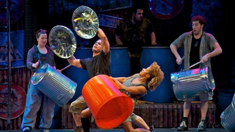 stomp-oi-basiliades-tou-ruthmou-erxontai-stin-athina