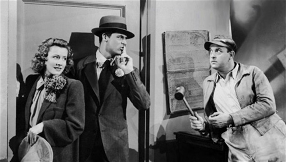 o-cary-grant-se-mia-nuxta-gemati-erota