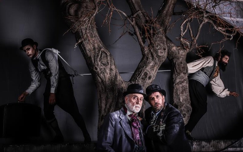 perimenontas-ton-gkonto-nees-fotografies-kai-stathmoi-periodeias