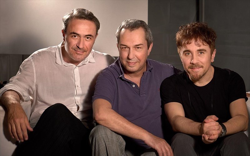 xatzipanagiotis-tsaltampasis-kourlampas-ftiaxnoun-balitses