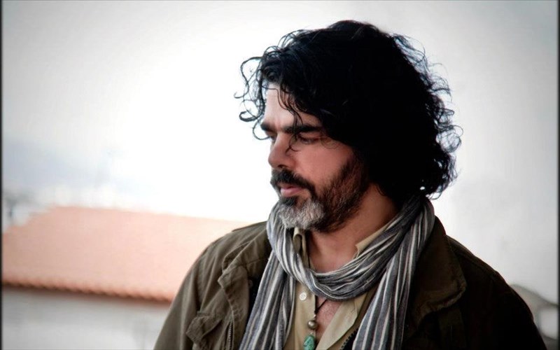 ena-taksidi-sta-perasmena-alla-oxi-ksexasmena-me-amalia-kabali-kai-sifi-poluzoidi