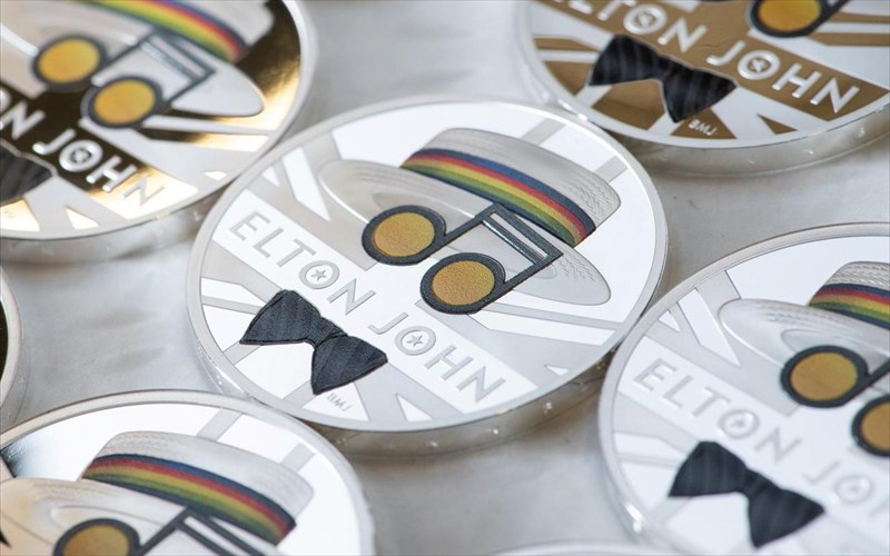 o-elton-John-apektise-to-diko-tou-anamnistiko-nomisma