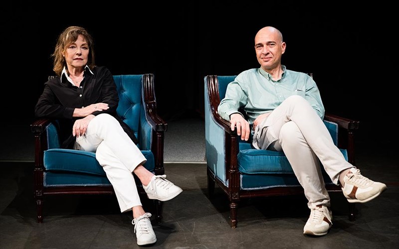 i-reni-pittaki-einai-mia-germanida-grammateas