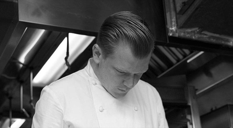 deuteriatiko-rantebou-duo-asteron-sto-zillers