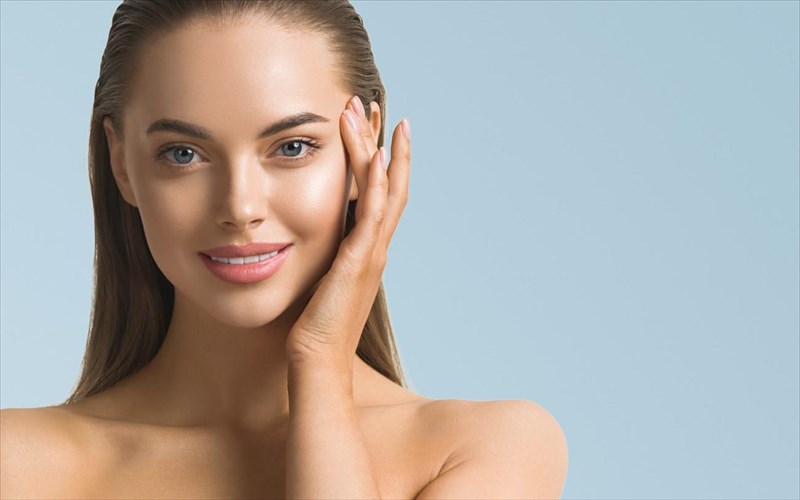 auto-xreiazetai-perissotero-i-epidermida-sas-kathe-fthinoporo-epidermida-sas-kathe-fthinoporo