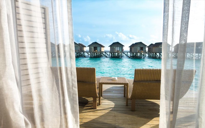 pos-o-touristikos-tomeas-prospathei-na-anakampsei-sumfona-me-nea-dedomena-touristikos-tomeas-prospathei-na-anakampsei-sumfona-me-nea-dedomena