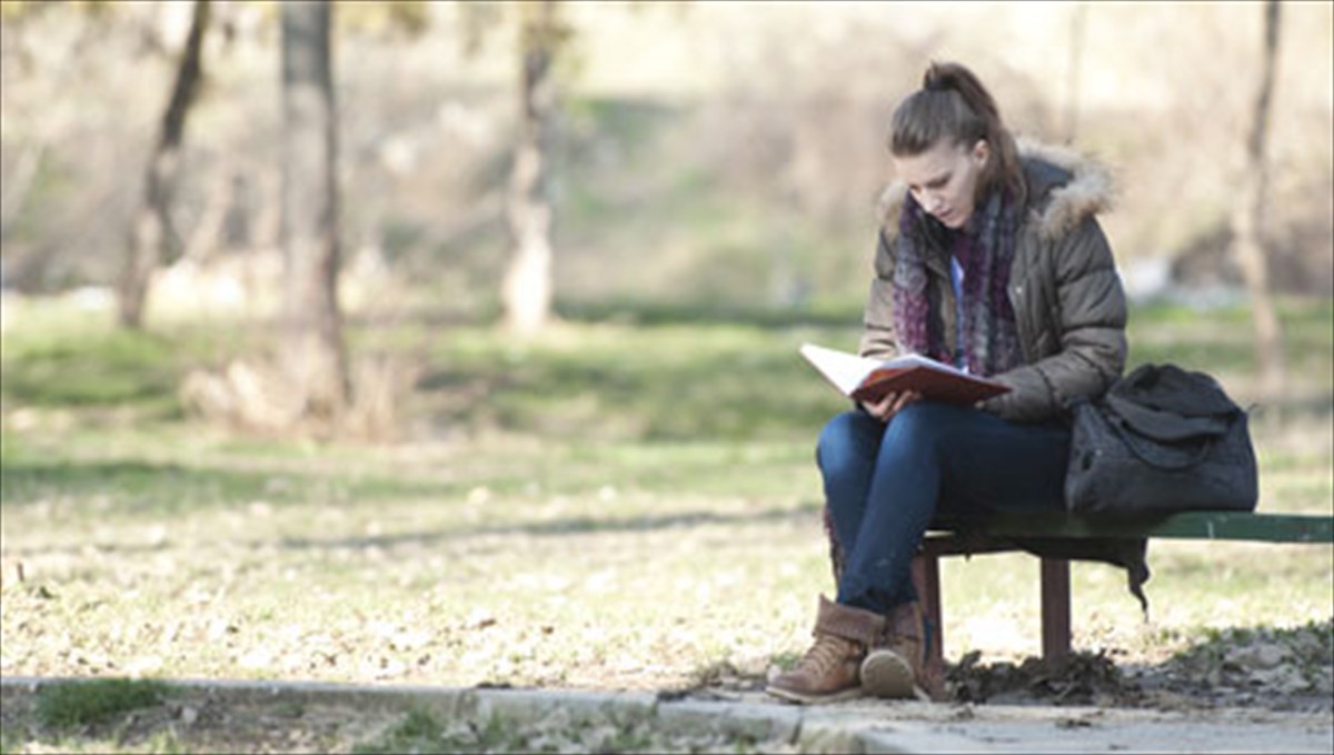 kafe-augi-antifasistiko-muthistorima-apo-ti-gallia