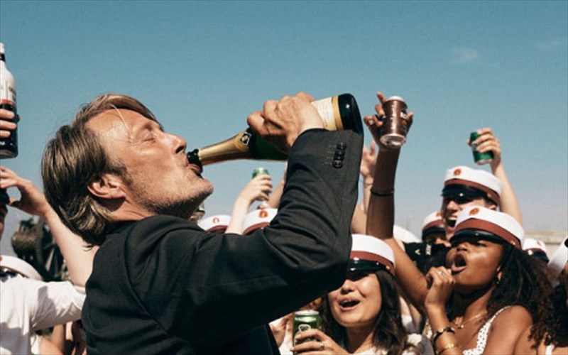 allos-enas-guros-pota-me-ton-mads-mikkelsen