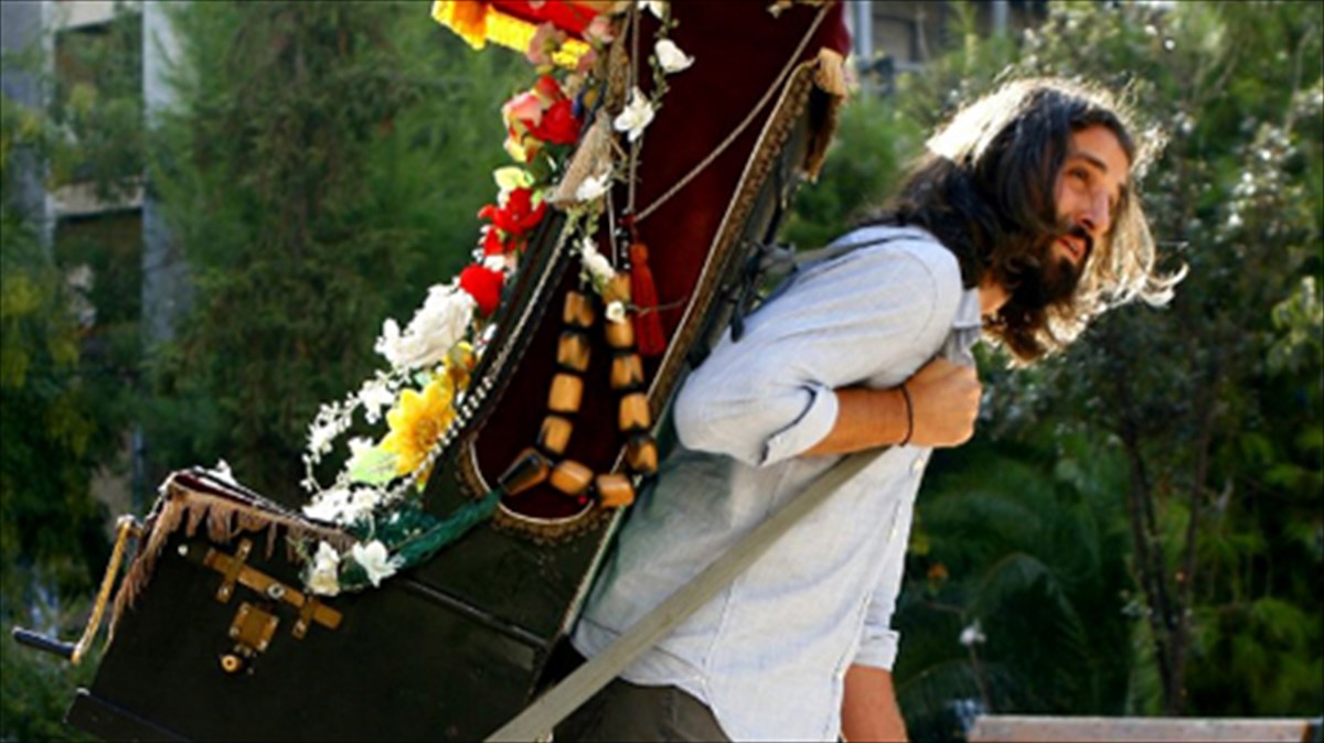 o-leonidas-mpalafas-me-neo-album-ston-stauro-tou-notou